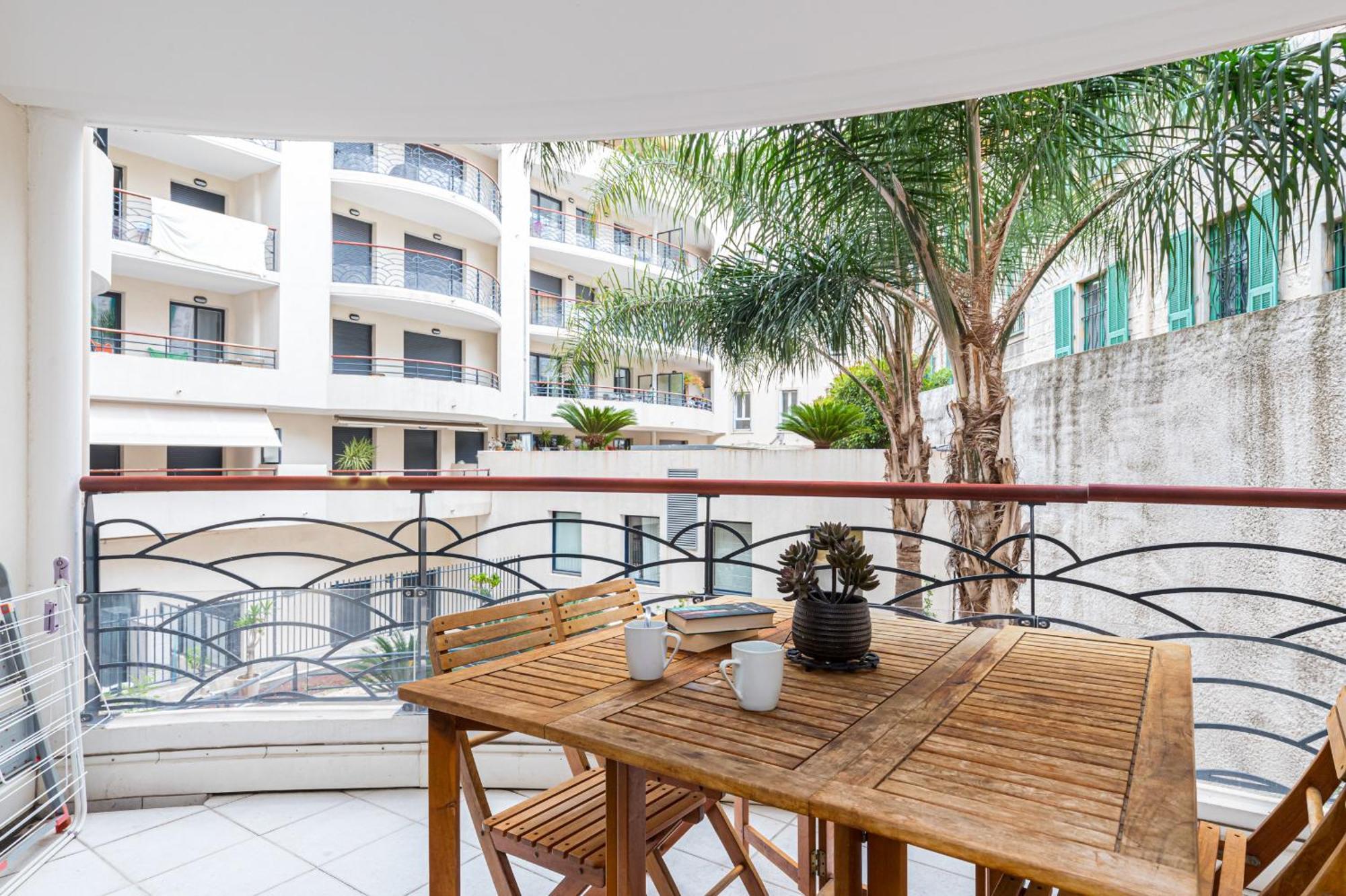 Nice 1 Bedroom Downtown Carre D'Or With Garage Exteriér fotografie