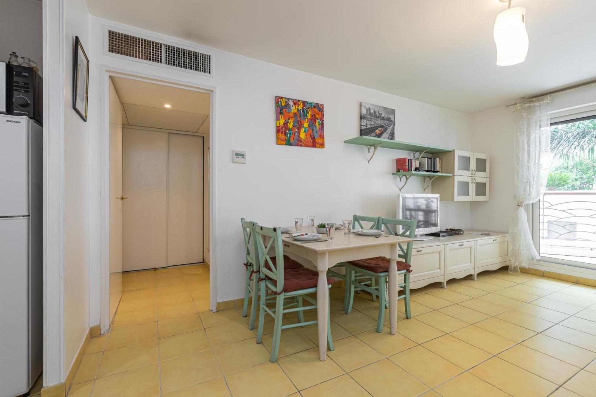 Nice 1 Bedroom Downtown Carre D'Or With Garage Exteriér fotografie